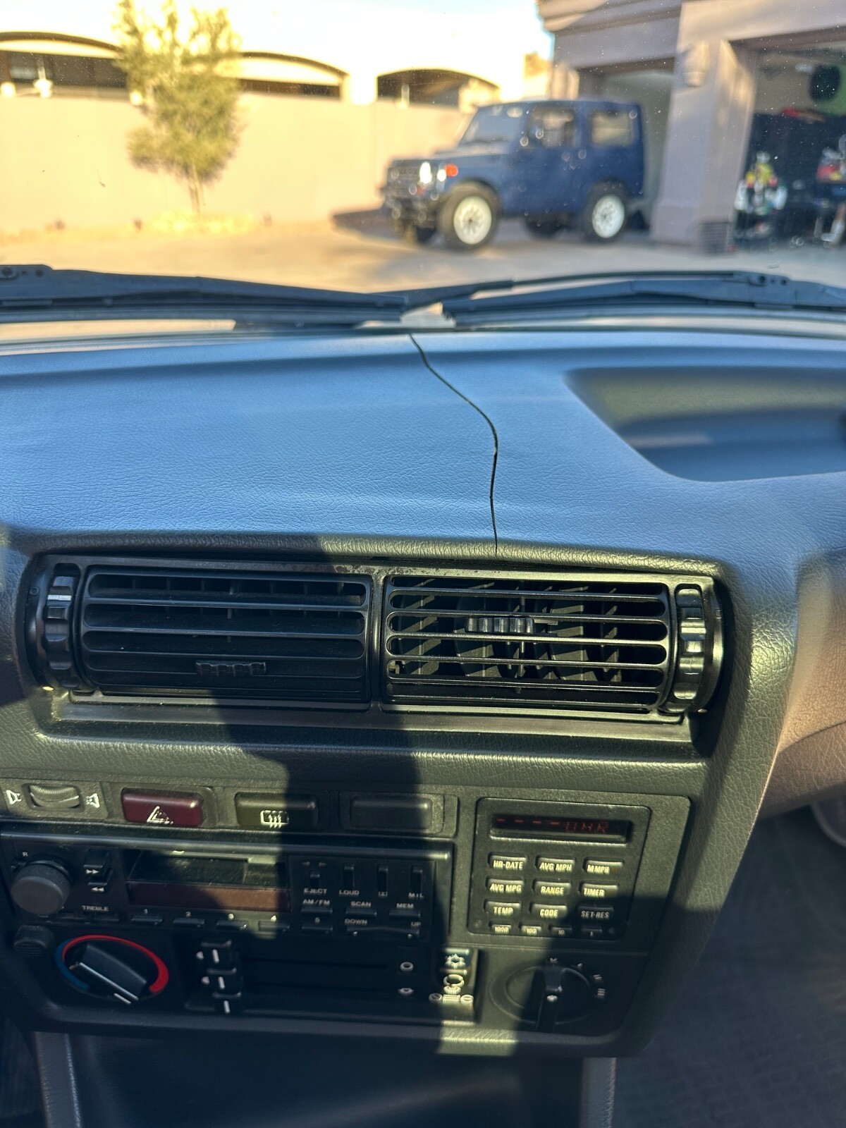 BMW-3-Series-1985-Coupe-30