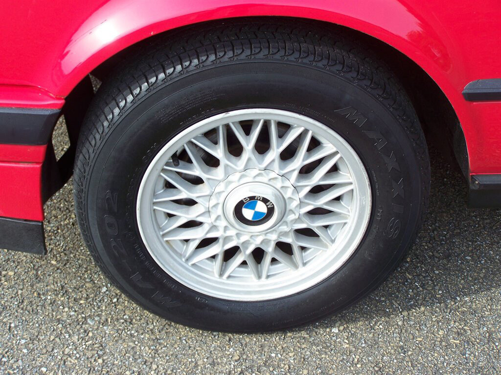 BMW-3-Series-1993-Convertible-14
