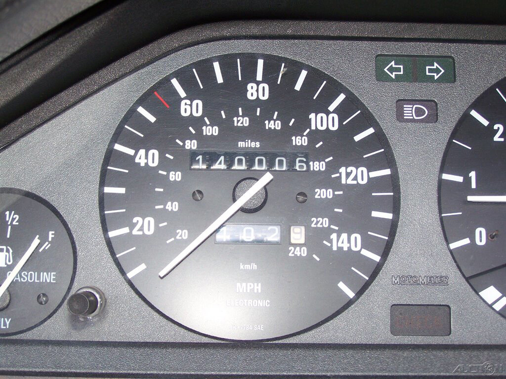 BMW-3-Series-1993-Convertible-7