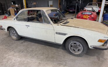 BMW-3.0CS-1972-Coupe-2