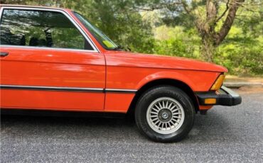 BMW-320i-Coupe-1977-10