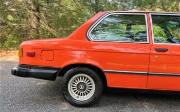 BMW-320i-Coupe-1977-11