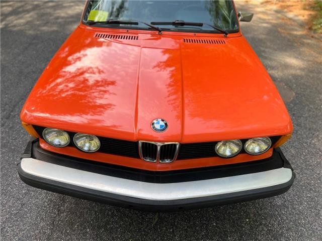 BMW-320i-Coupe-1977-12