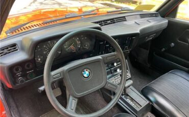 BMW-320i-Coupe-1977-18