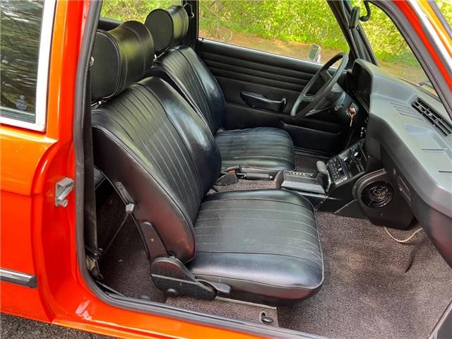 BMW-320i-Coupe-1977-25