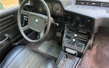 BMW-320i-Coupe-1977-28