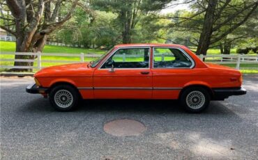 BMW-320i-Coupe-1977-3