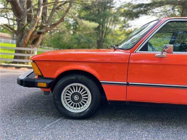 BMW-320i-Coupe-1977-4