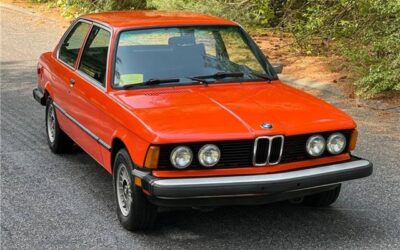 BMW 320i Coupe 1977 --