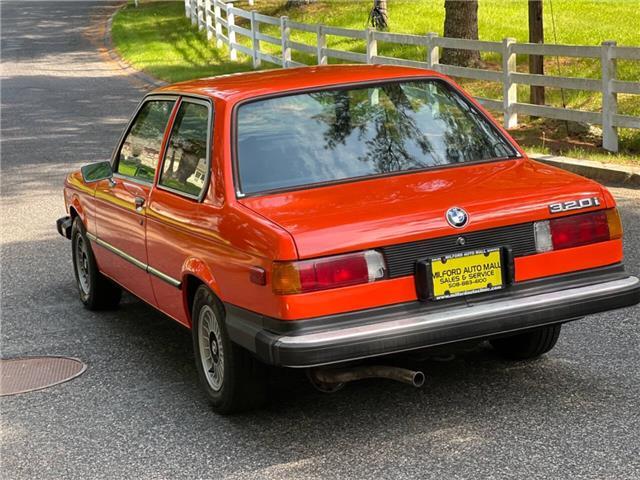 BMW-320i-Coupe-1977-6