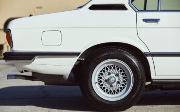 BMW-5-Series-1980-Sedan-10