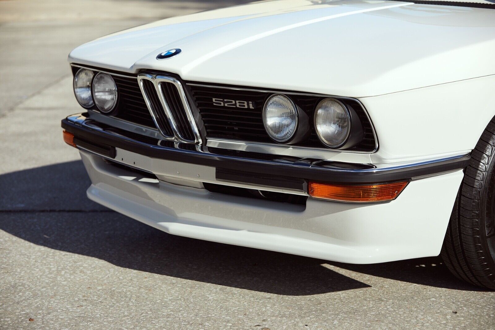 BMW-5-Series-1980-Sedan-8