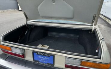 BMW-5-Series-1985-Sedan-11