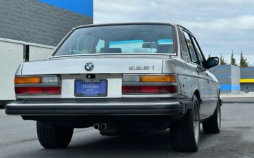 BMW-5-Series-1985-Sedan-4