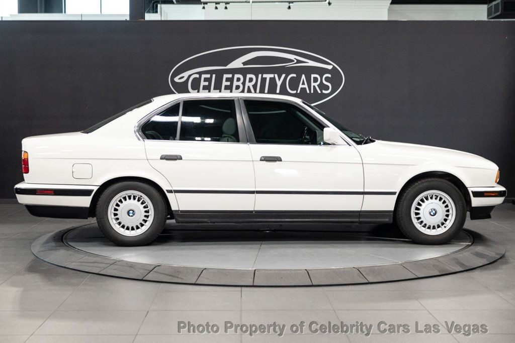 BMW-5-Series-1992-Sedan-4