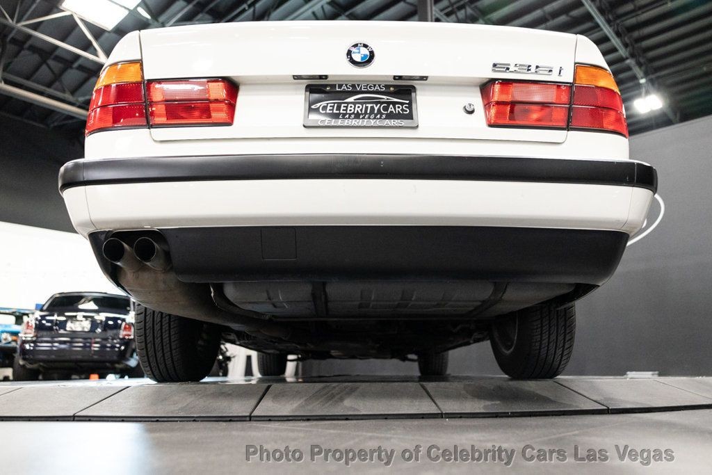 BMW-5-Series-1992-Sedan-9