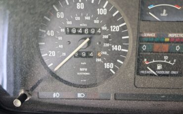BMW-7-Series-1986-Sedan-2