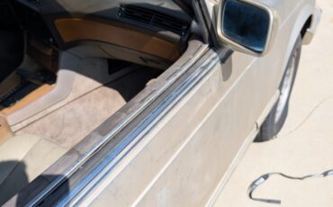 BMW-7-Series-1986-Sedan-8