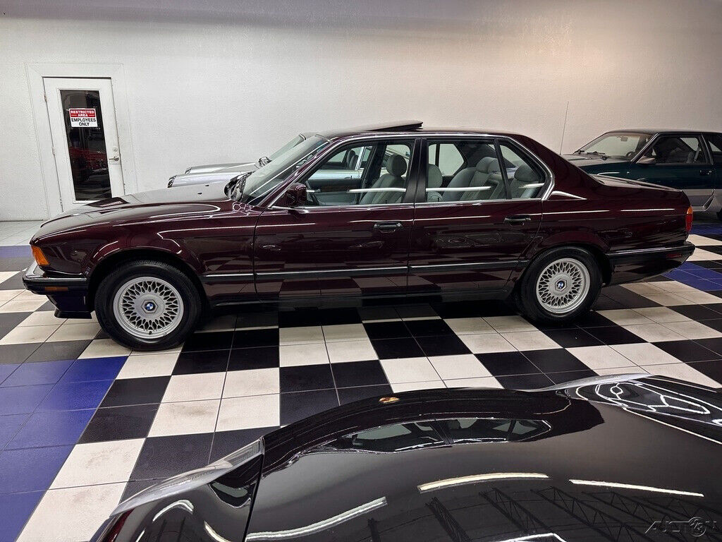 BMW-7-Series-1994-Sedan-10