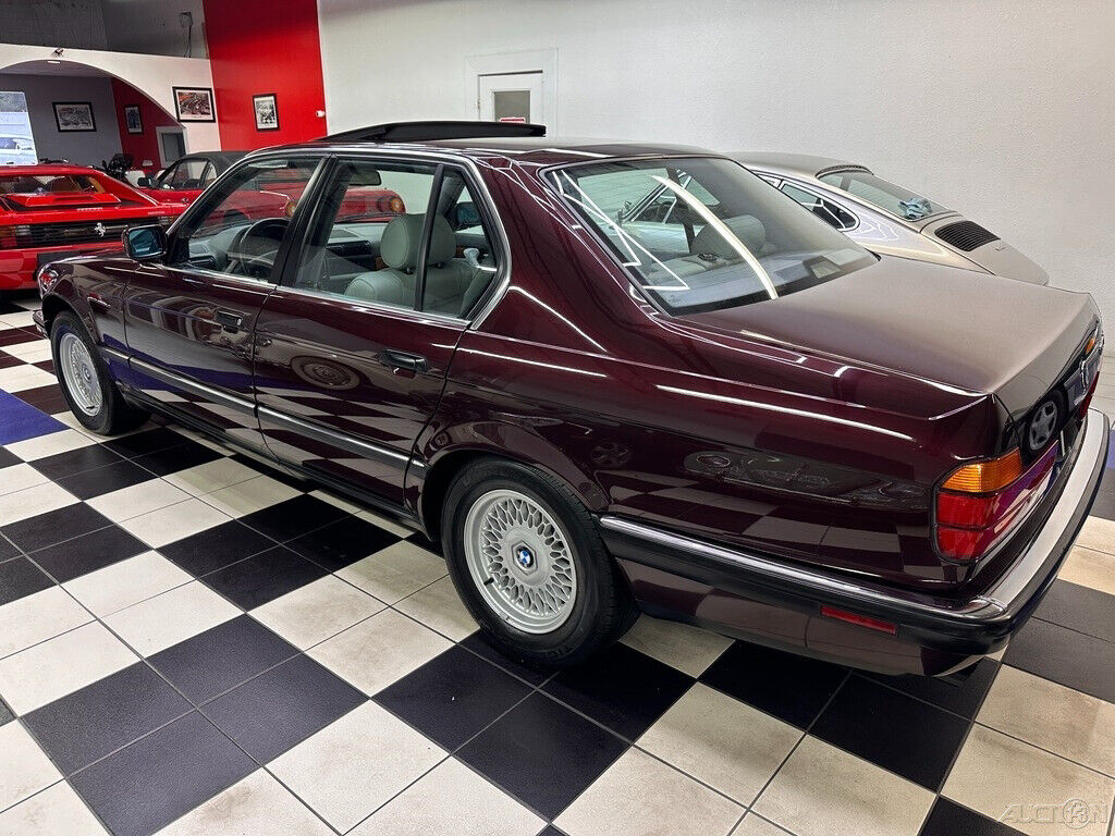 BMW-7-Series-1994-Sedan-14