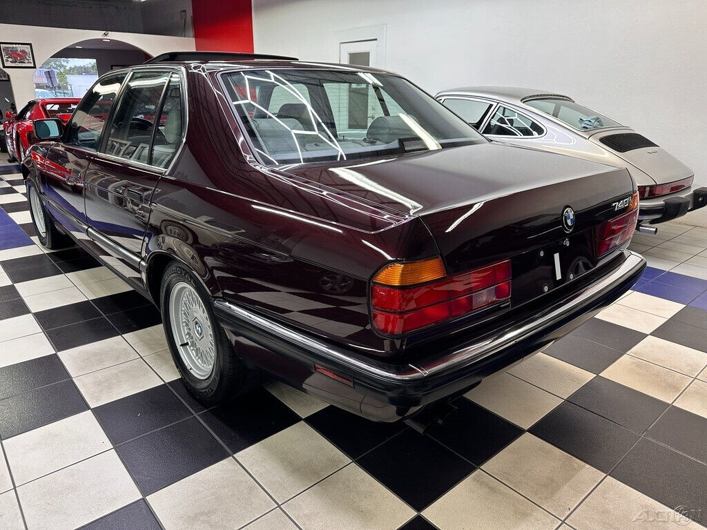 BMW-7-Series-1994-Sedan-16