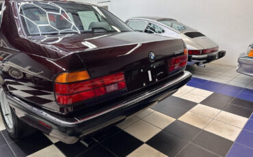 BMW-7-Series-1994-Sedan-17