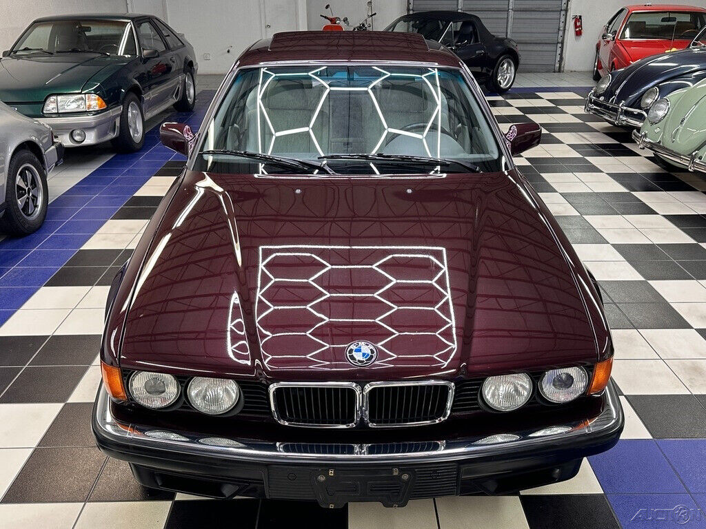 BMW-7-Series-1994-Sedan-2