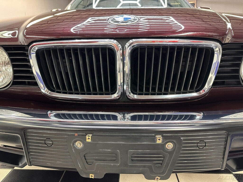 BMW-7-Series-1994-Sedan-5