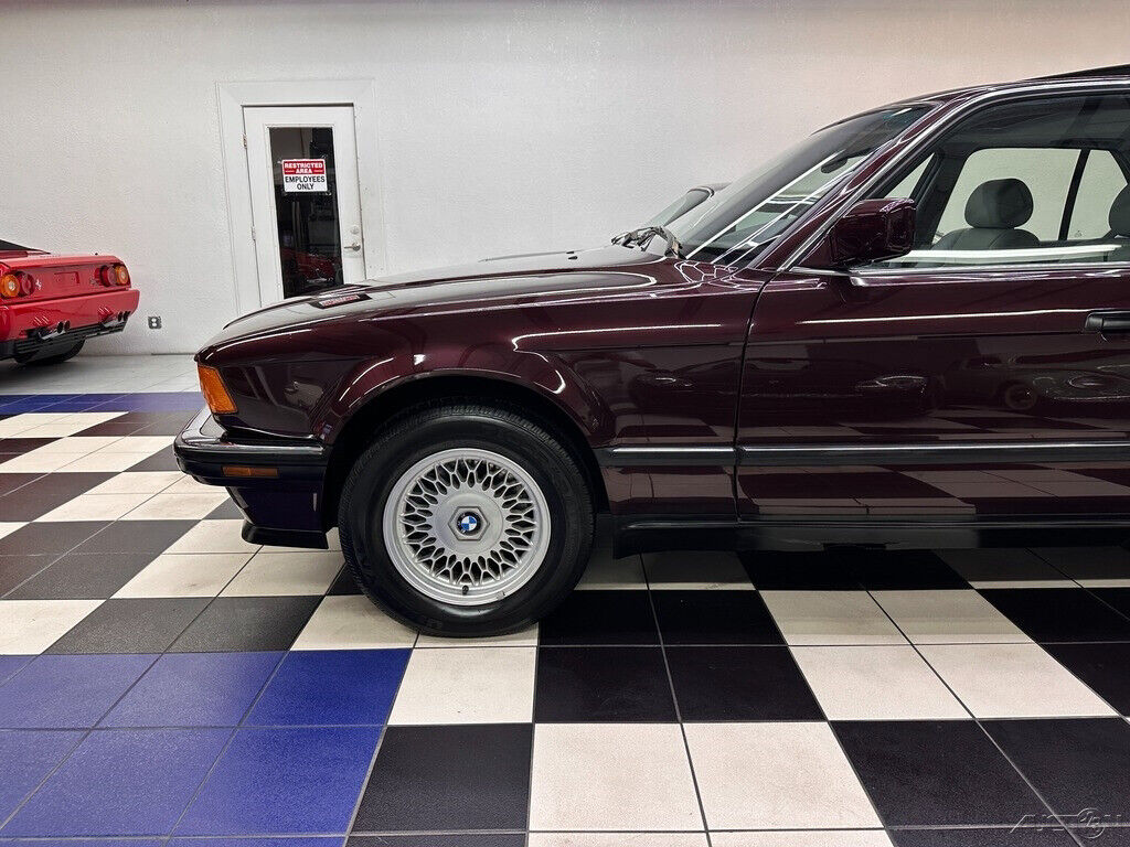 BMW-7-Series-1994-Sedan-9