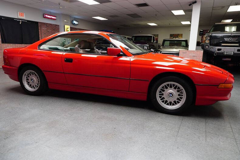 BMW-8-Series-1993-Coupe-10