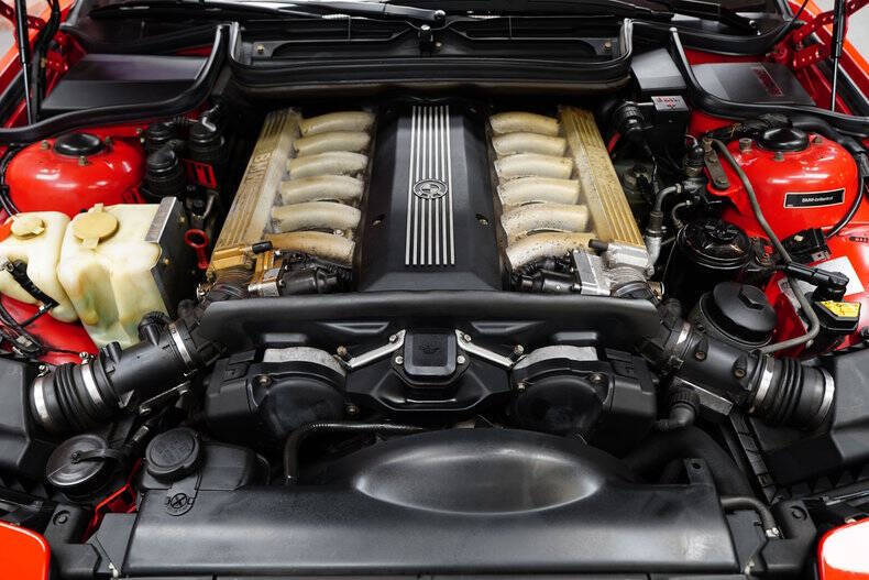 BMW-8-Series-1993-Coupe-19