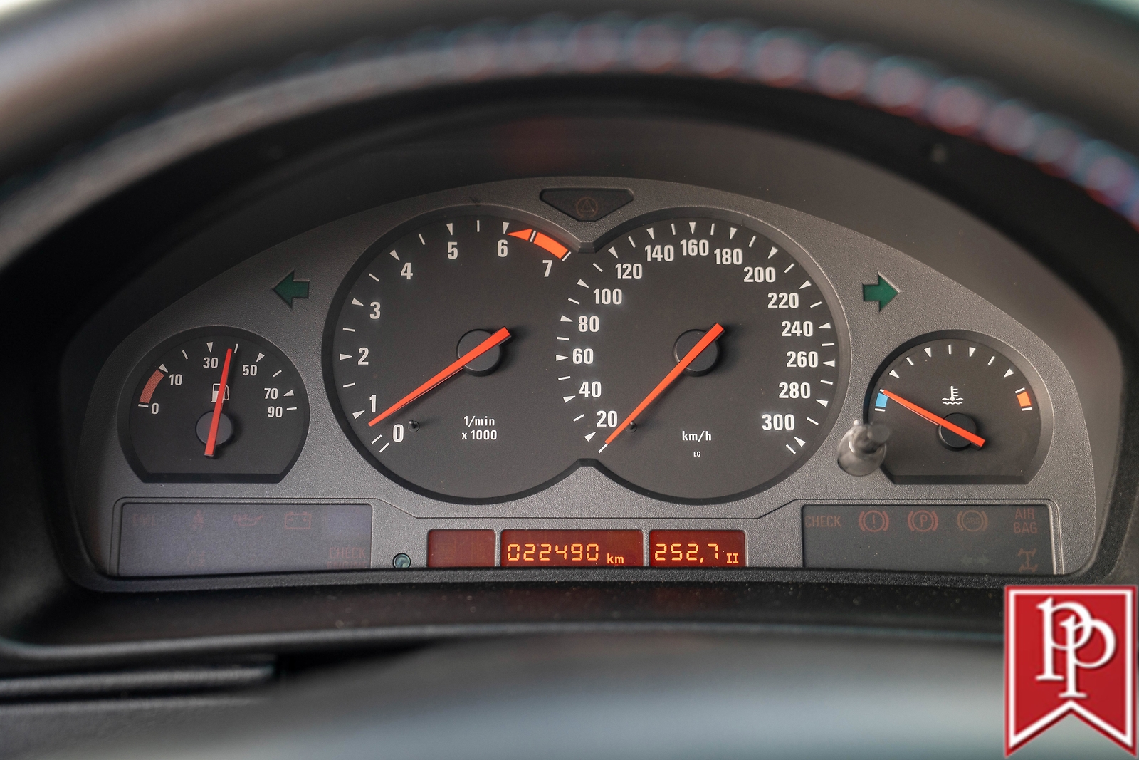 BMW-850-CSi-1994-Coupe-17