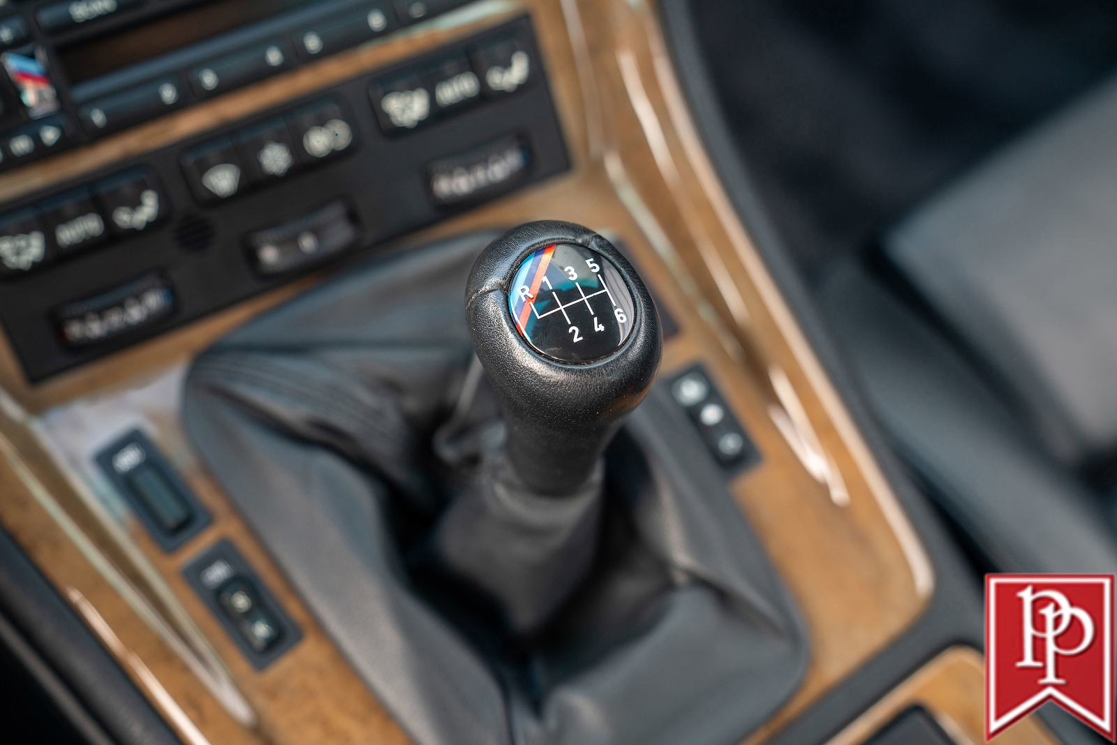 BMW-850-CSi-1994-Coupe-22