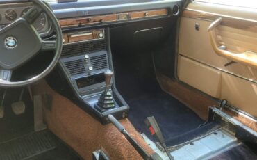BMW-Bavaria-E3-3.0s-1973-Sedan-10