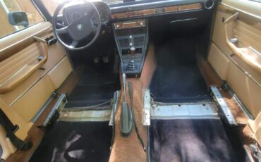 BMW-Bavaria-E3-3.0s-1973-Sedan-8
