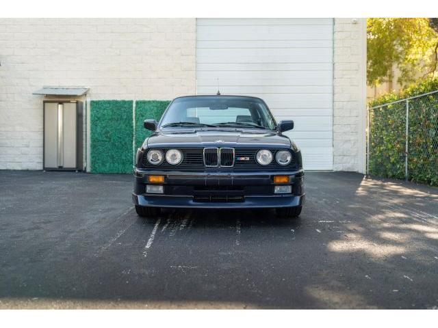 BMW-E30-1989-1