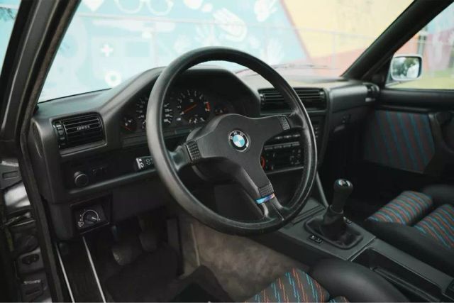 BMW-E30-1989-21