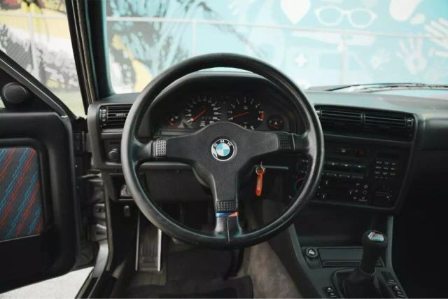 BMW-E30-1989-22
