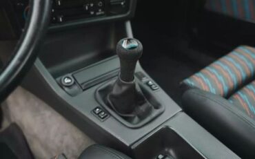 BMW-E30-1989-24