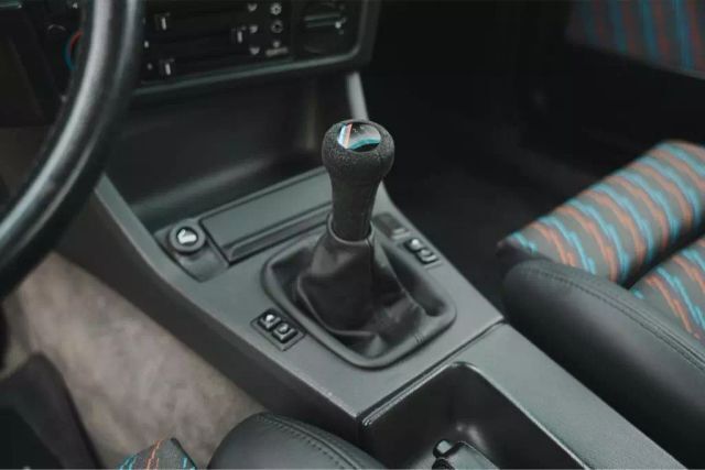BMW-E30-1989-24