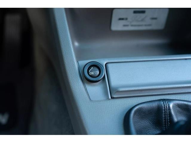 BMW-E30-1989-33