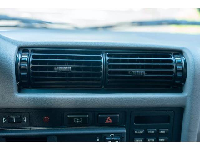 BMW-E30-1989-34