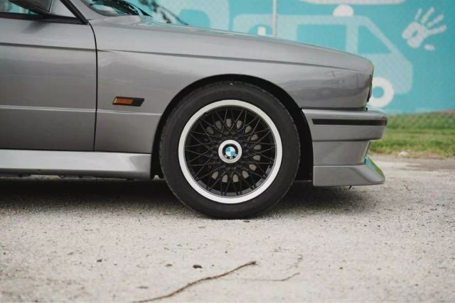 BMW-E30-1989-35