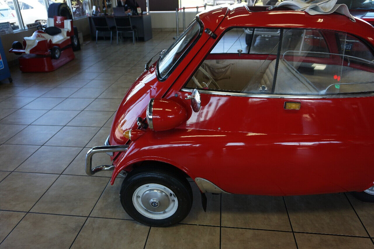 BMW-Isetta-1957-Classic-Car-16