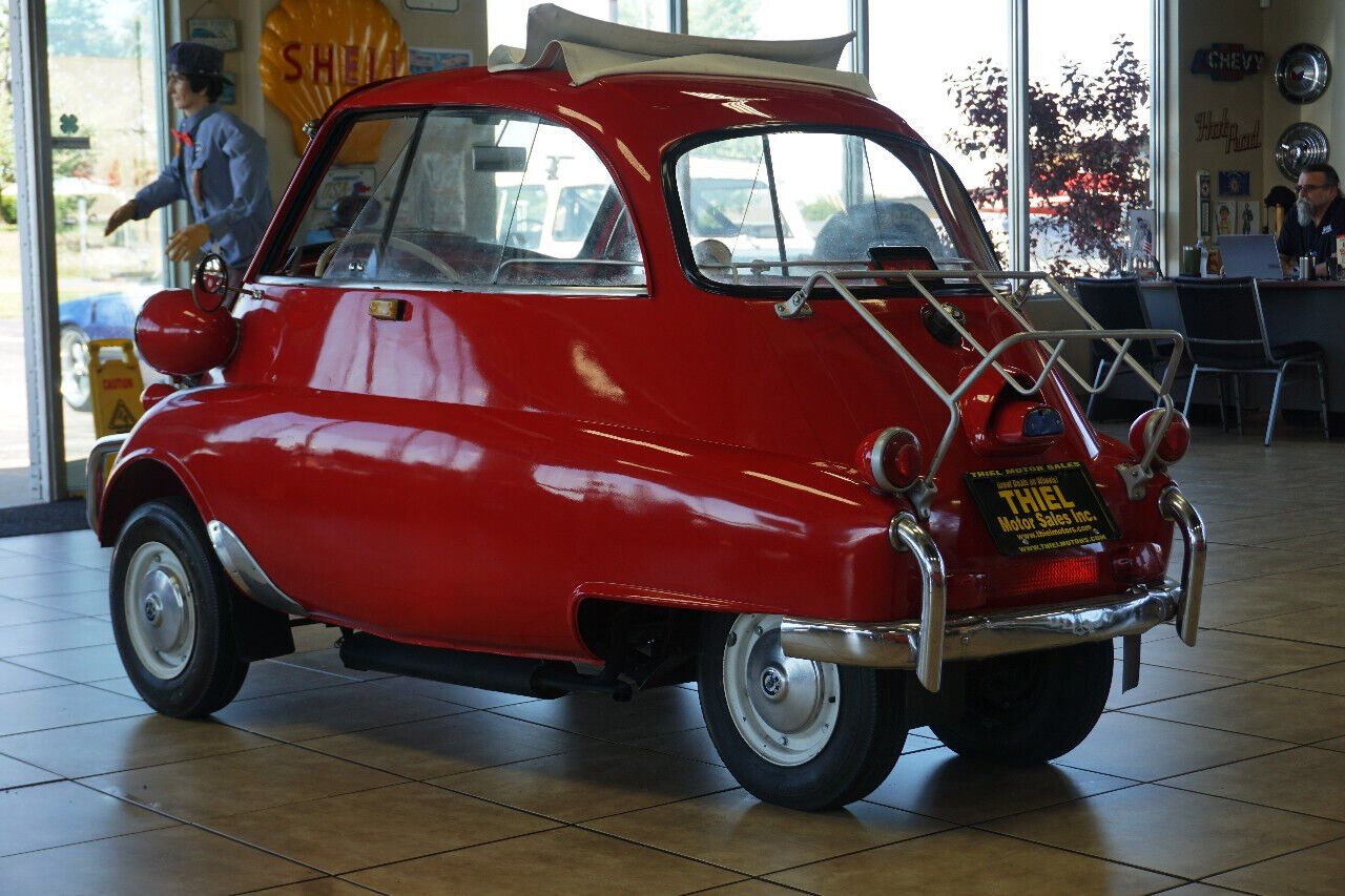 BMW-Isetta-1957-Classic-Car-18