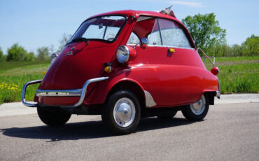 BMW-Isetta-1957-Classic-Car-2