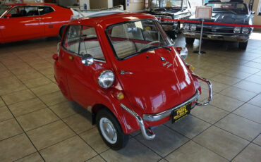 BMW-Isetta-1957-Classic-Car-25
