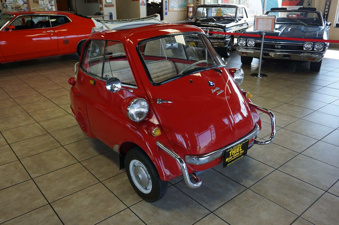BMW-Isetta-1957-Classic-Car-25