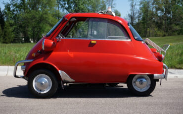 BMW-Isetta-1957-Classic-Car-3