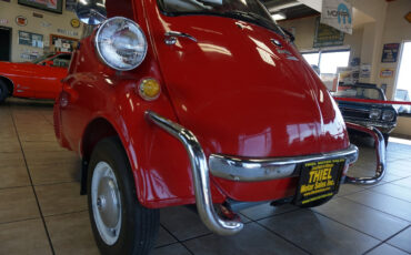 BMW-Isetta-1957-Classic-Car-33